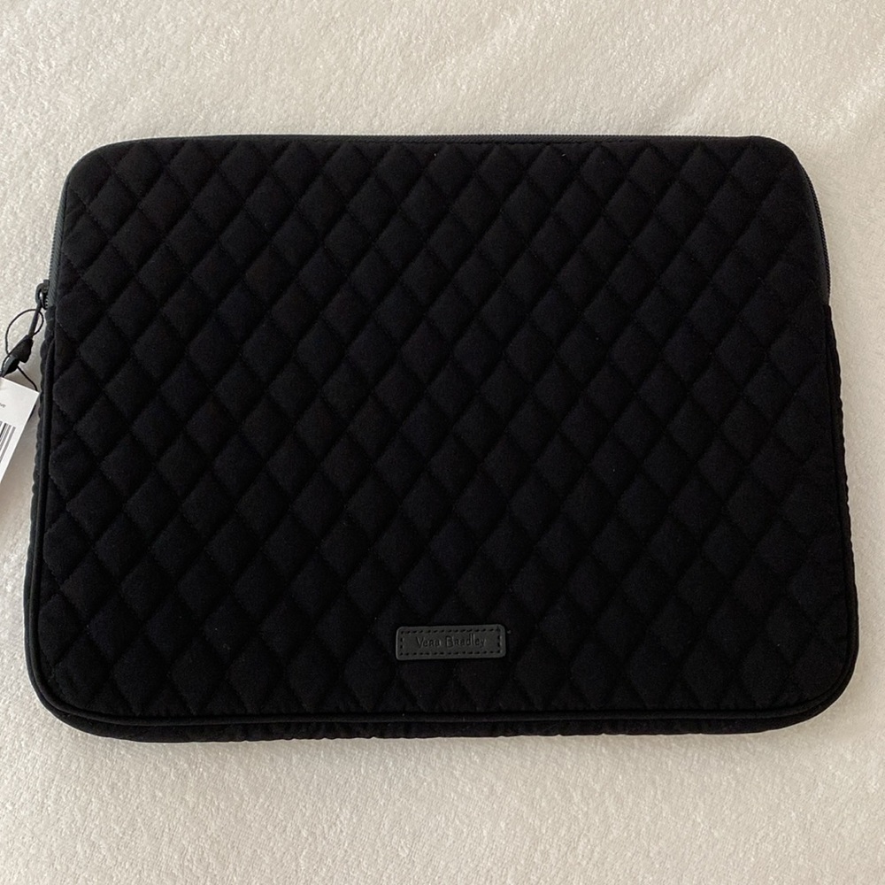 Vera Bradley Classic Black Quilted Laptop Sleeve, New with Tags, #15785-081